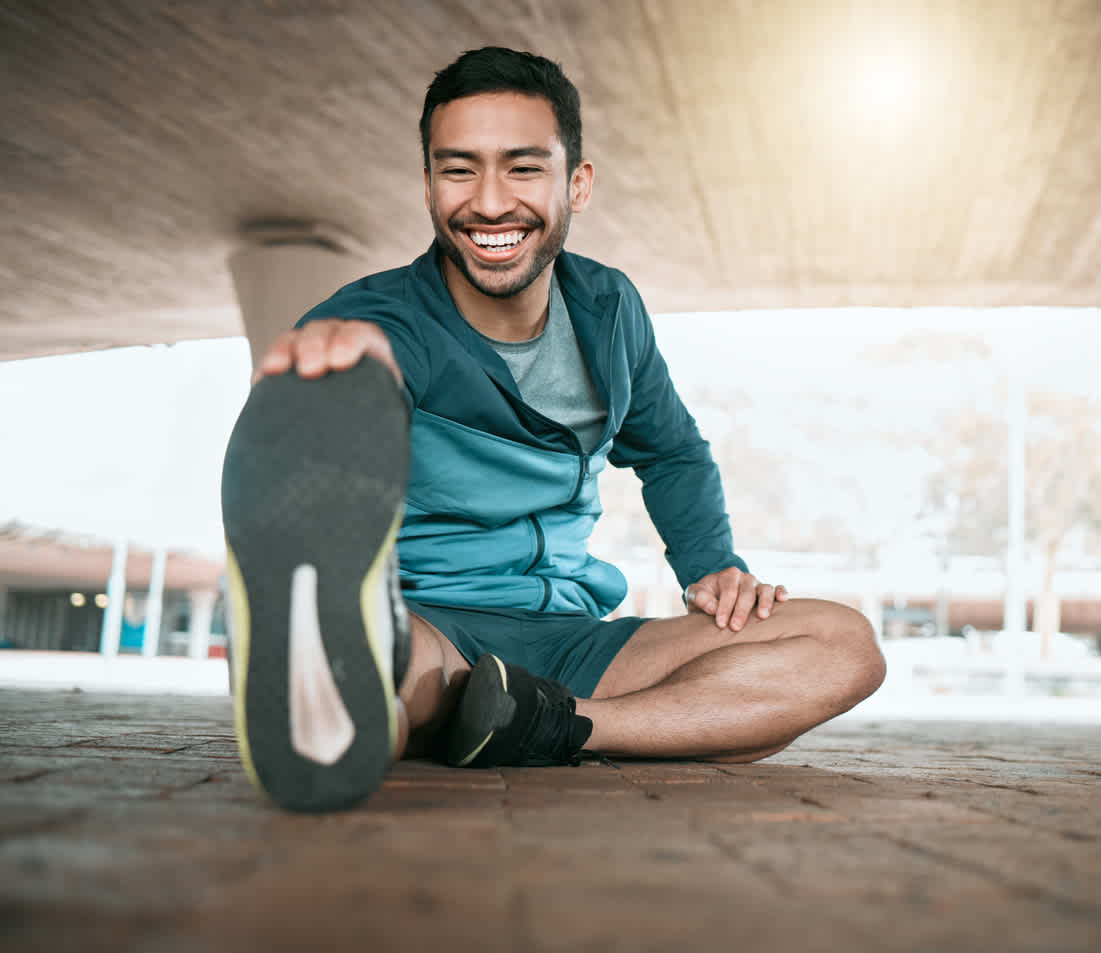 runner-practicing-foot-strengthening-exercises