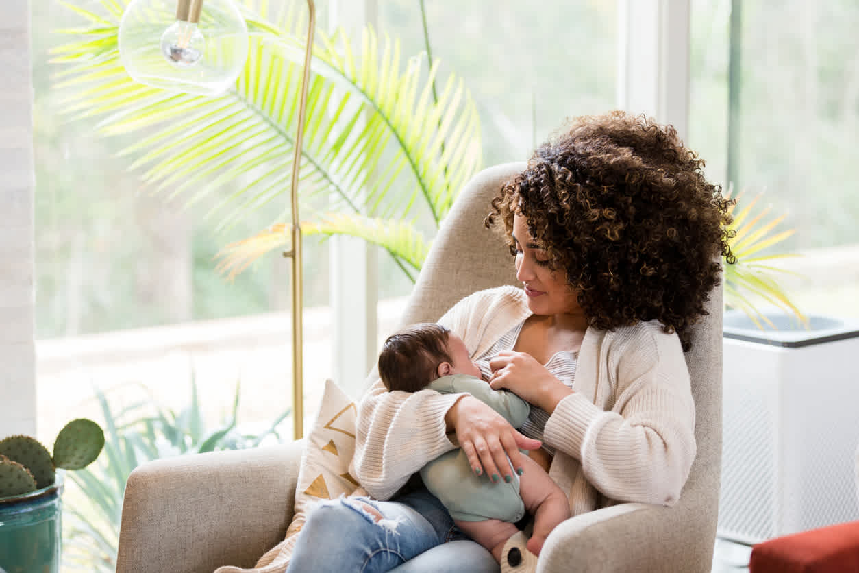 woman-breastfeeding-her-baby