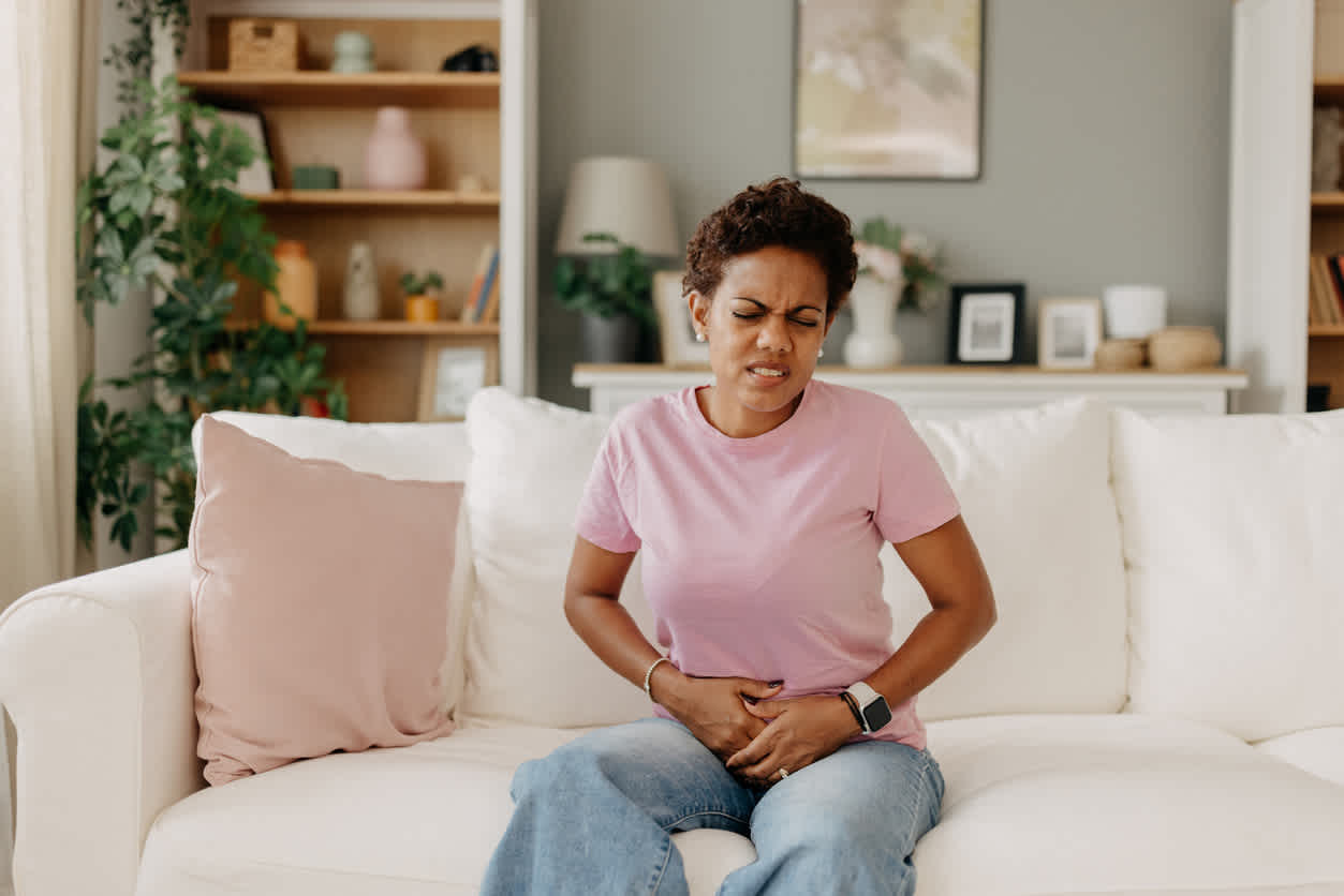 woman-feeling-abdominal-pain