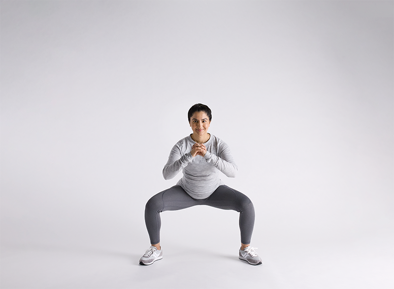woman-doing-sumo-squat
